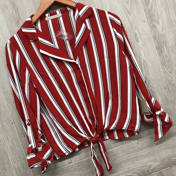 Red Striped Tie Front Button Up Adjustable BB793 - Picture 5 of 8